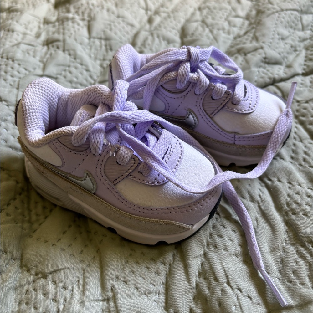 Purple Nike Air Max 90